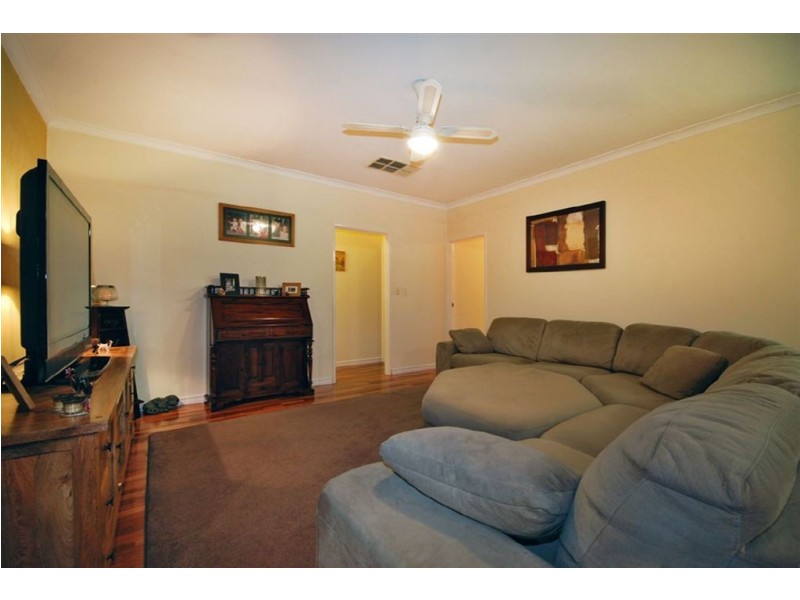 5 Pinegrove Mews, Currambine WA 6028