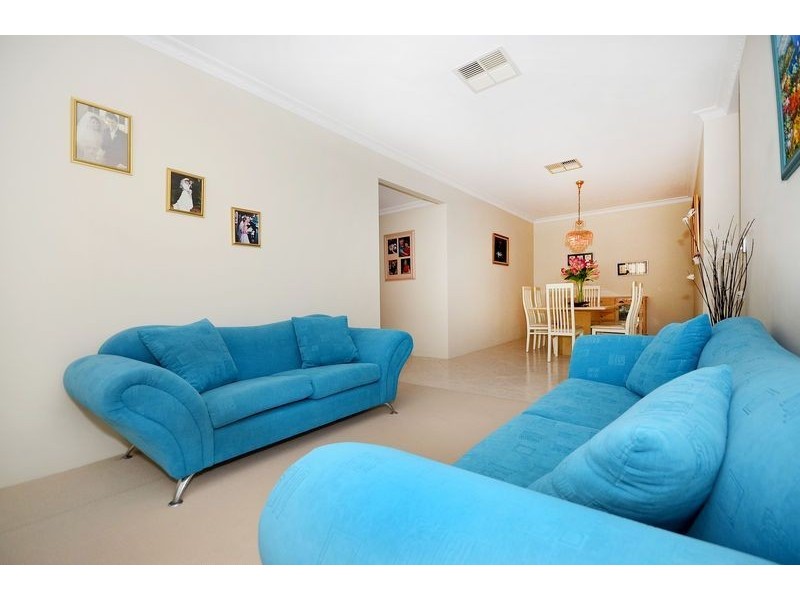 39 Dalecross Avenue, Madeley WA 6065