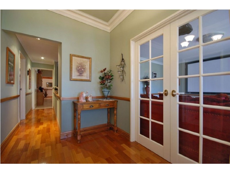 10 St Pierre Circuit, Currambine WA 6028