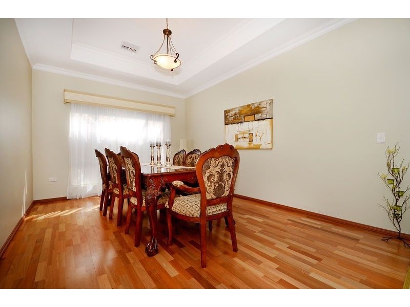 10 Hardcastle Avenue, Landsdale WA 6065