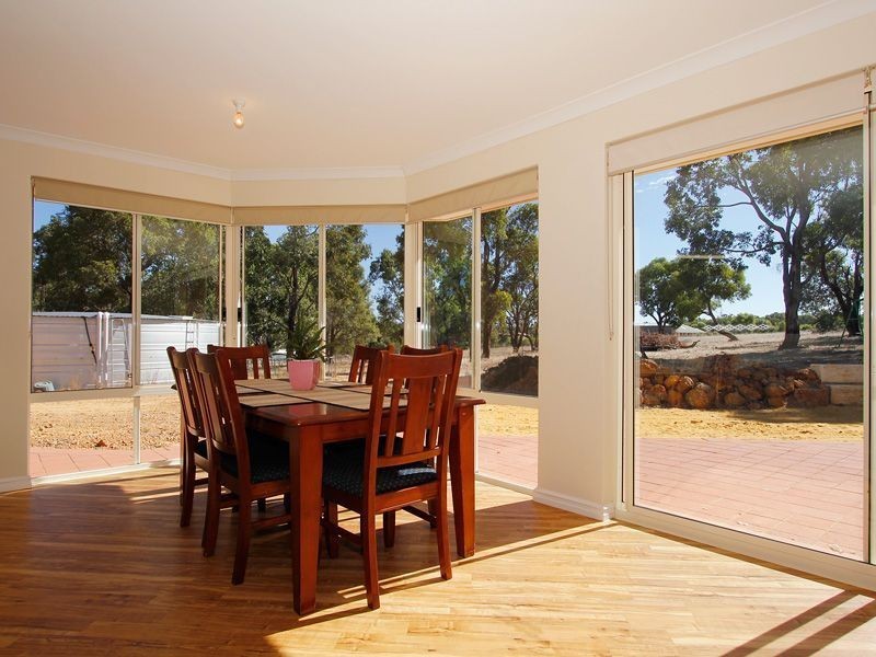 329 Santa Gertrudis Drive, Lower Chittering WA 6084