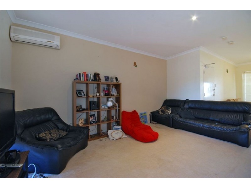 8/27 Piccadilly Circle, Joondalup WA 6027