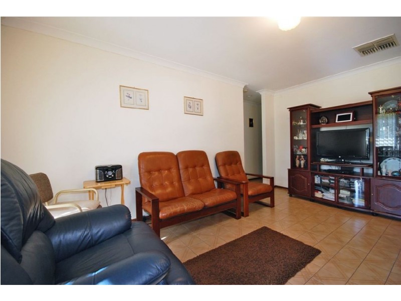 33 Maritana Road, Kallaroo WA 6025