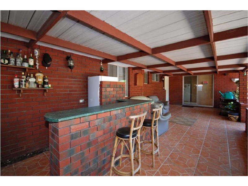 10 Arawa Place, Craigie WA 6025