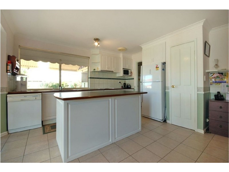 12 Canterbury Circle, Currambine WA 6028
