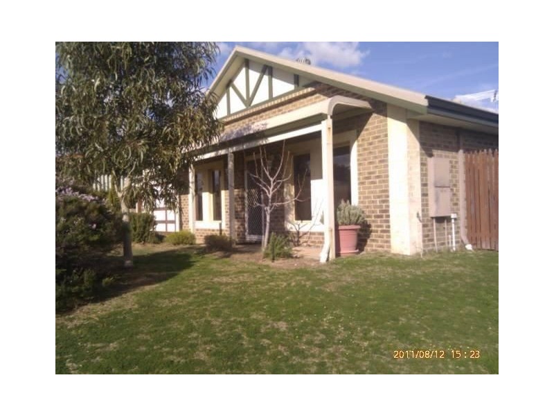 2 Bennevis Turn, Kinross WA 6028