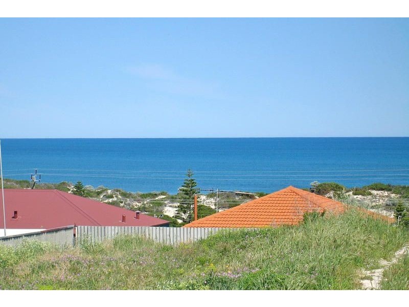 10 Springhill Place, Two Rocks WA 6037