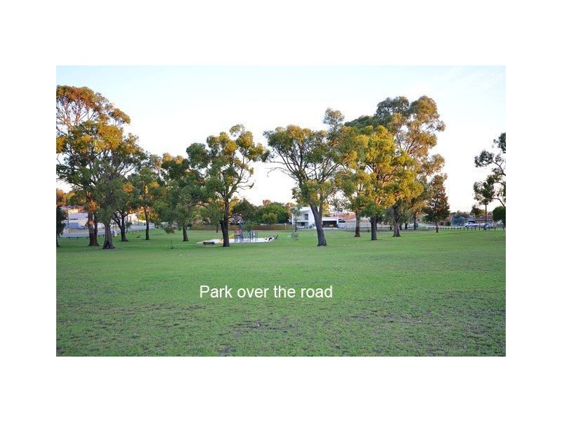 A/11 Dallington Crescent, Balga WA 6061