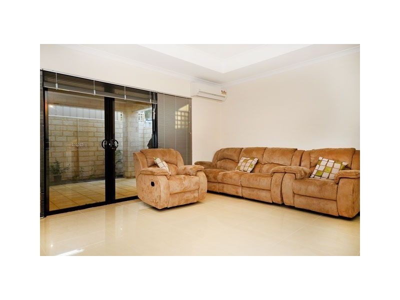 C/11 Dallington Crescent, Balga WA 6061