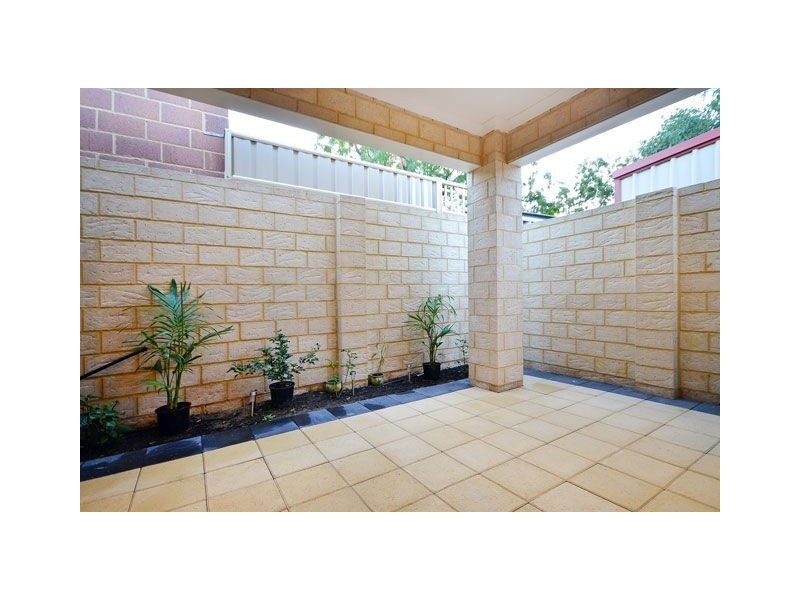 C/11 Dallington Crescent, Balga WA 6061