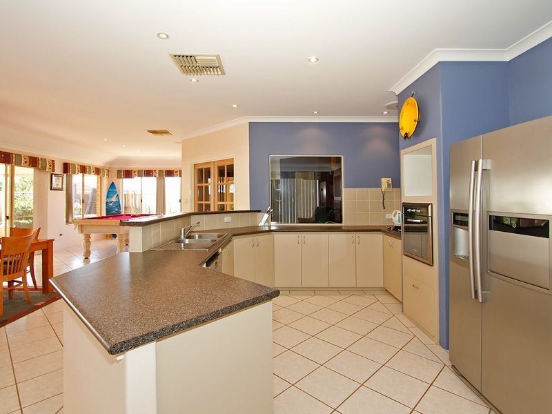 28 Boynton Gardens, Iluka WA 6028