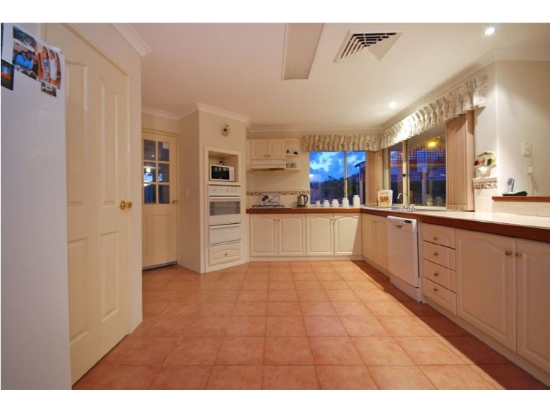 101 Caledonia Avenue, Currambine WA 6028