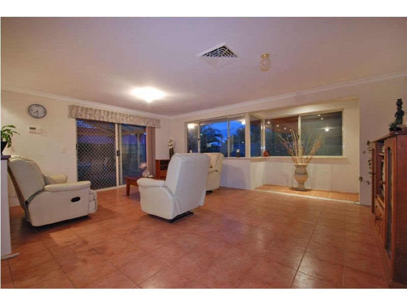 101 Caledonia Avenue, Currambine WA 6028