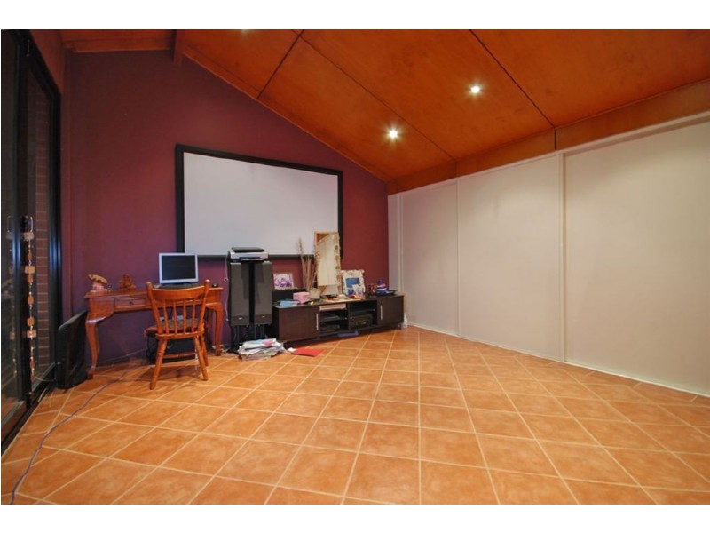 101 Caledonia Avenue, Currambine WA 6028