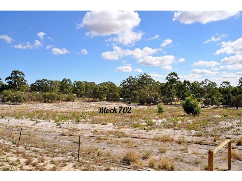 Lot 702 Casuarina Way, Wanneroo WA 6065