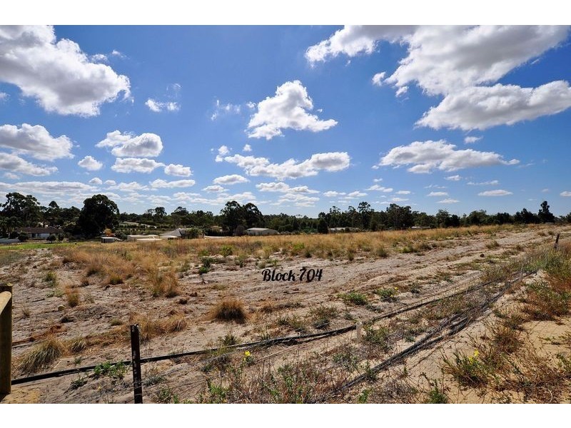Lot 704 Casuarina Way, Wanneroo WA 6065