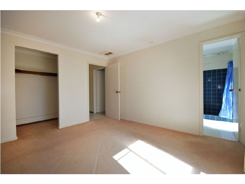 11 Tyrrell Court, Edgewater WA 6027