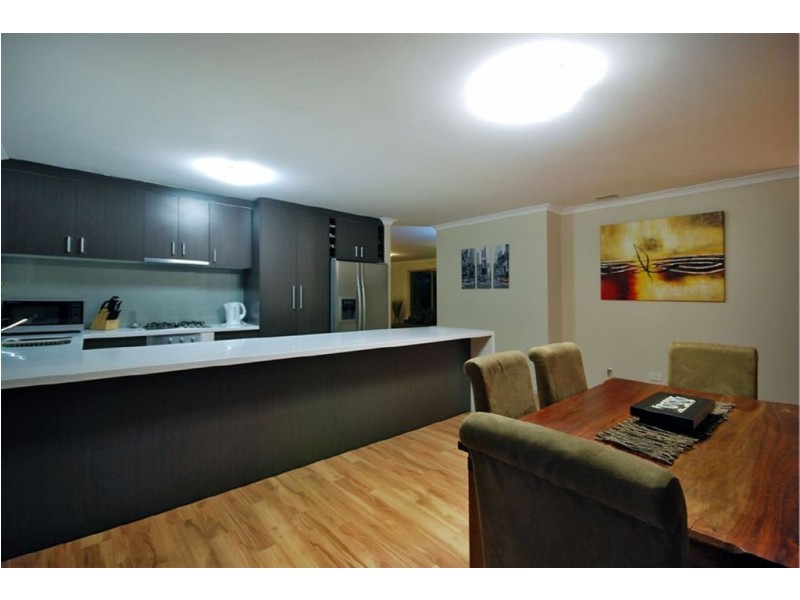 6 Throssell Place, Clarkson WA 6030