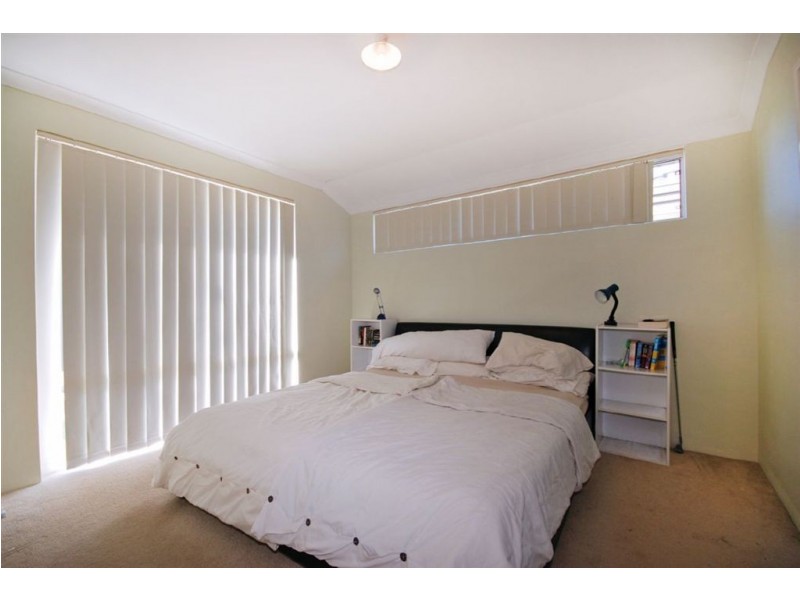 9 Oligantha Elbow, Banksia Grove WA 6031