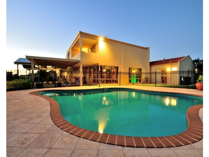 6 Gemini Rise, Ocean Reef WA 6027