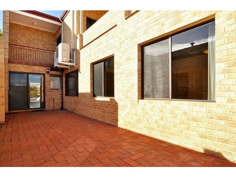 43 Regents Park Road, Joondalup WA 6027