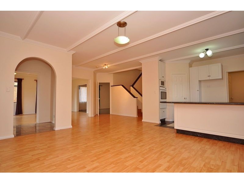 43 Regents Park Road, Joondalup WA 6027