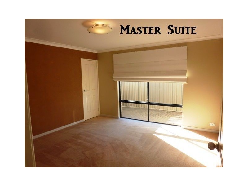 39 Busch Parkway, Pearsall WA 6065