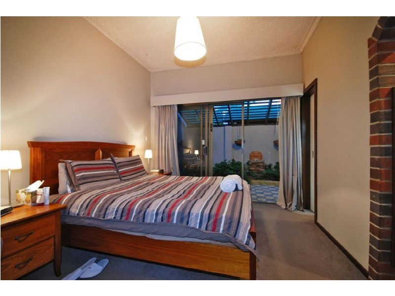 42 Lakeview Drive, Edgewater WA 6027