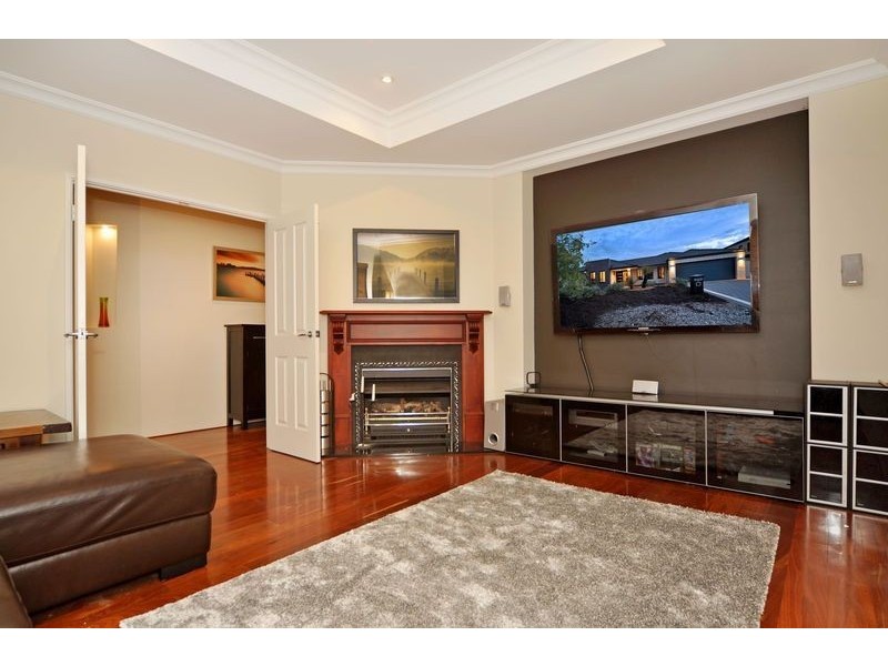 62 Russell Road, Madeley WA 6065