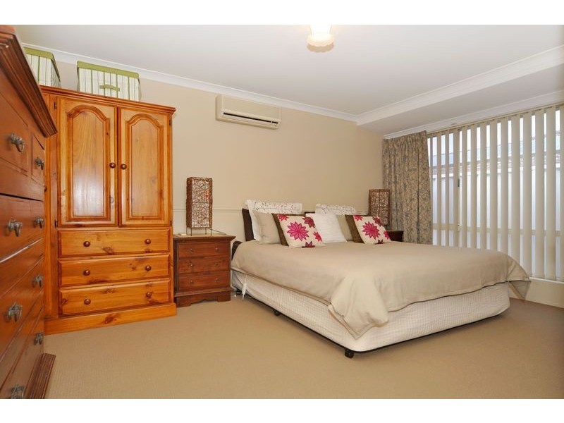 2 Tweed Road, Wanneroo WA 6065