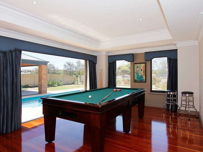 2 Cavello View, Iluka WA 6028