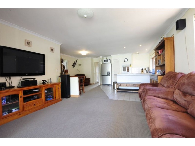 8 Arbroath Circle, Kinross WA 6028