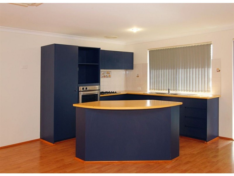 3 Grangemouth Turn, Kinross WA 6028