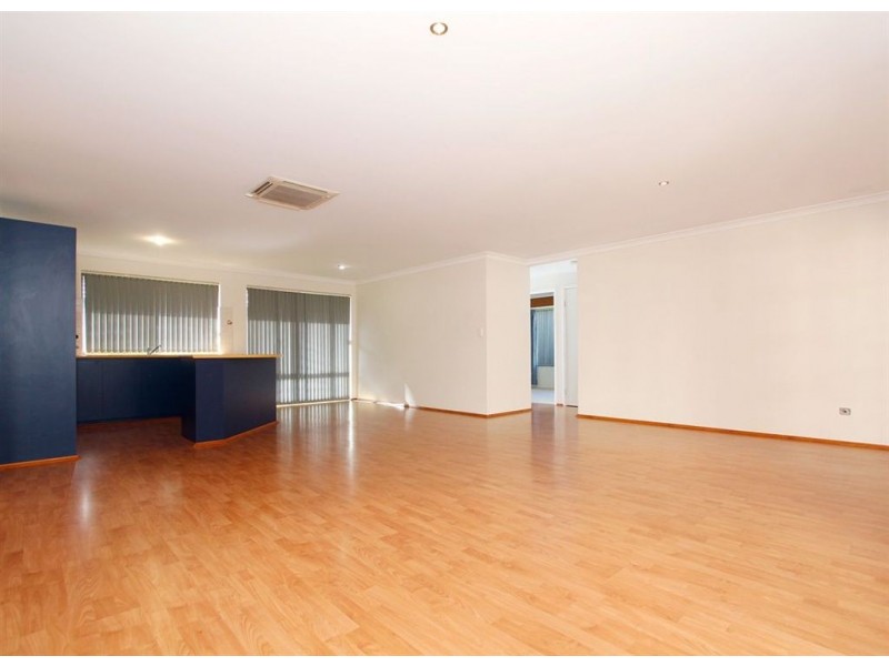 3 Grangemouth Turn, Kinross WA 6028