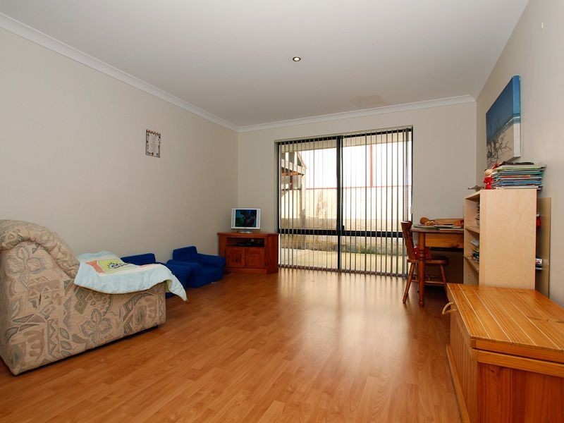 3 Grangemouth Turn, Kinross WA 6028