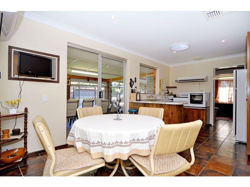 35 Idaho Place, Craigie WA 6025