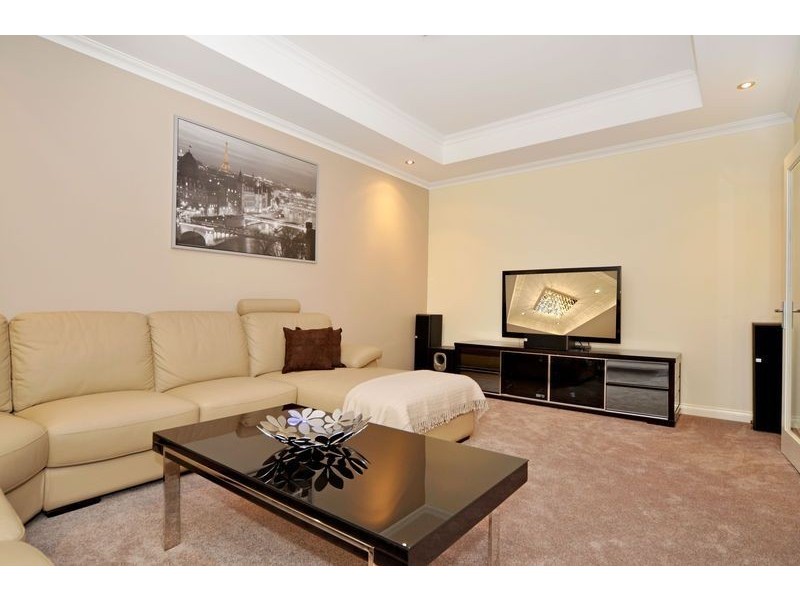 25 Bramley Loop, Madeley WA 6065