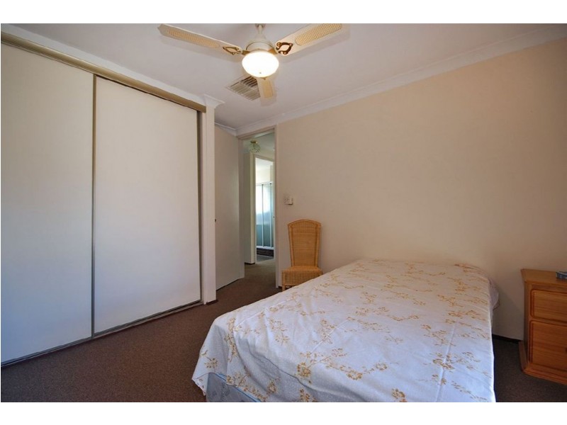 25 Treetop Avenue, Edgewater WA 6027