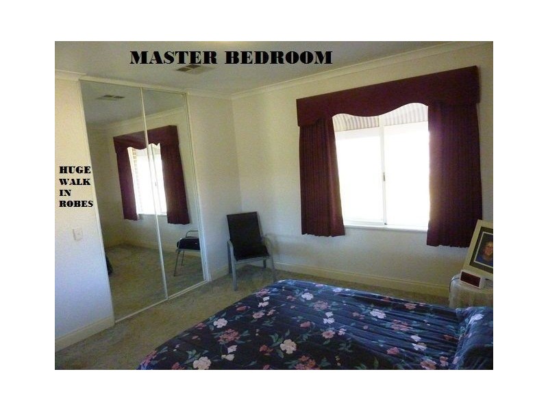 19 Honey Street, Mariginiup WA 6065