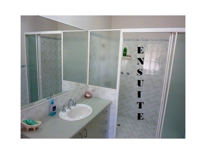 19 Honey Street, Mariginiup WA 6065