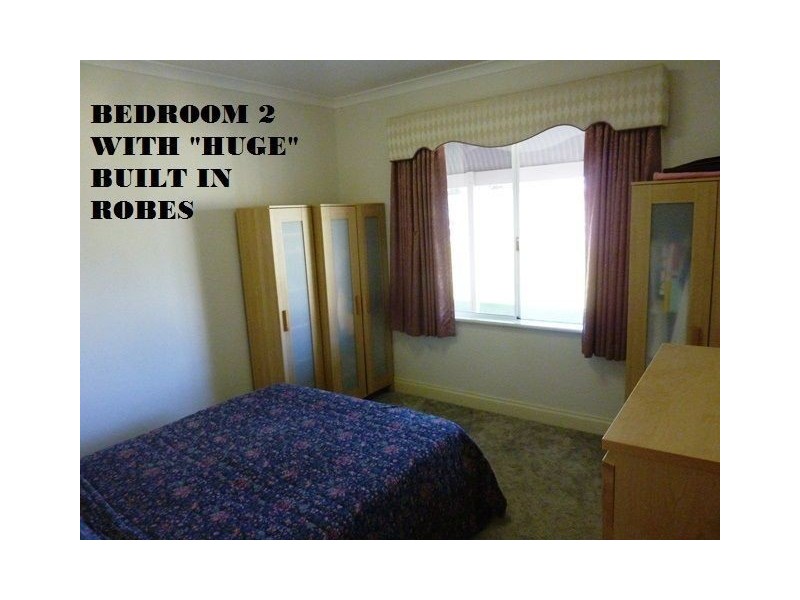 19 Honey Street, Mariginiup WA 6065