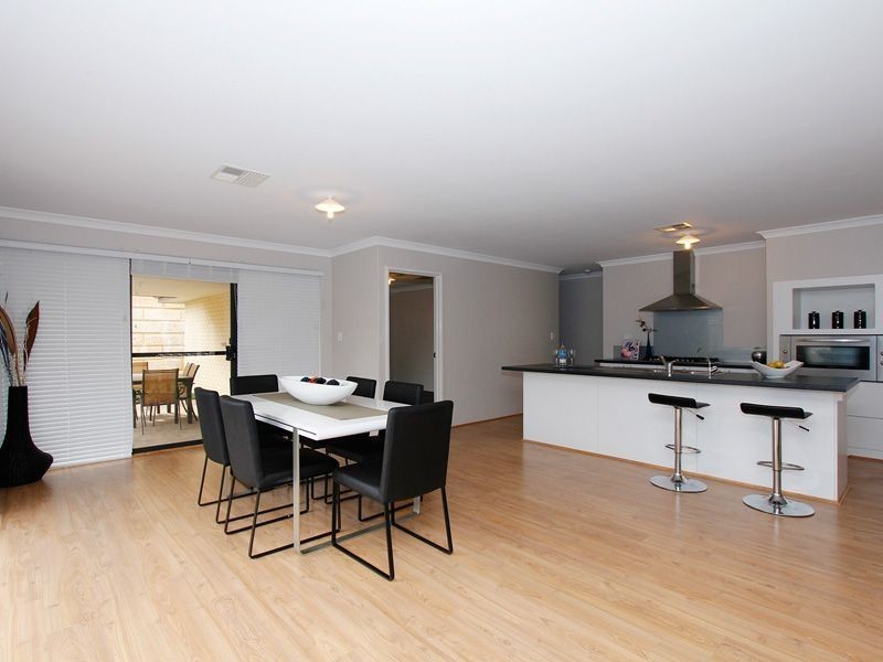 79 Spring Hill, Tapping WA 6065