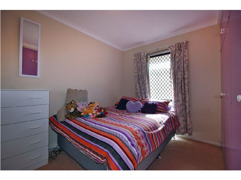 82 Civic Drive, Wanneroo WA 6065