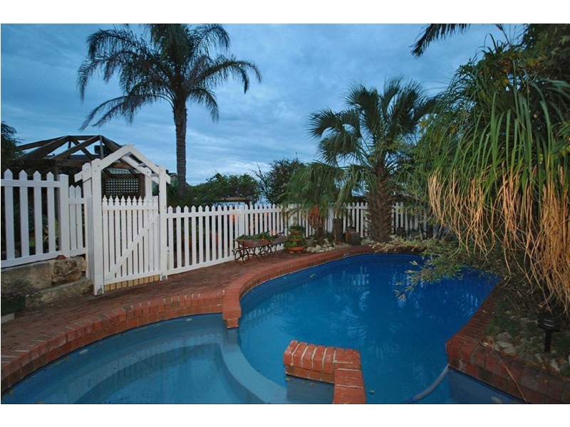 149 Edgewater Drive, Edgewater WA 6027