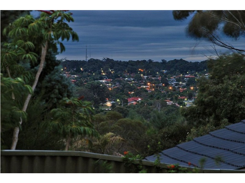 32 Lakeview Drive, Edgewater WA 6027