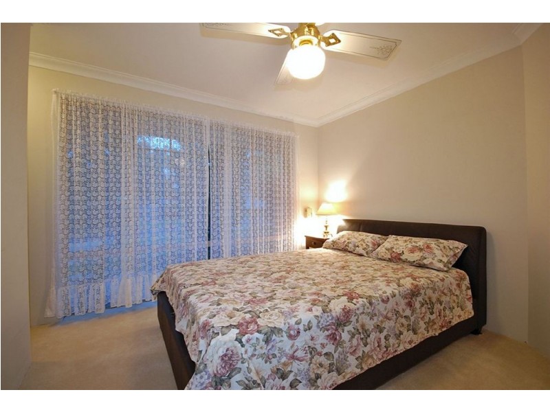 32 Lakeview Drive, Edgewater WA 6027