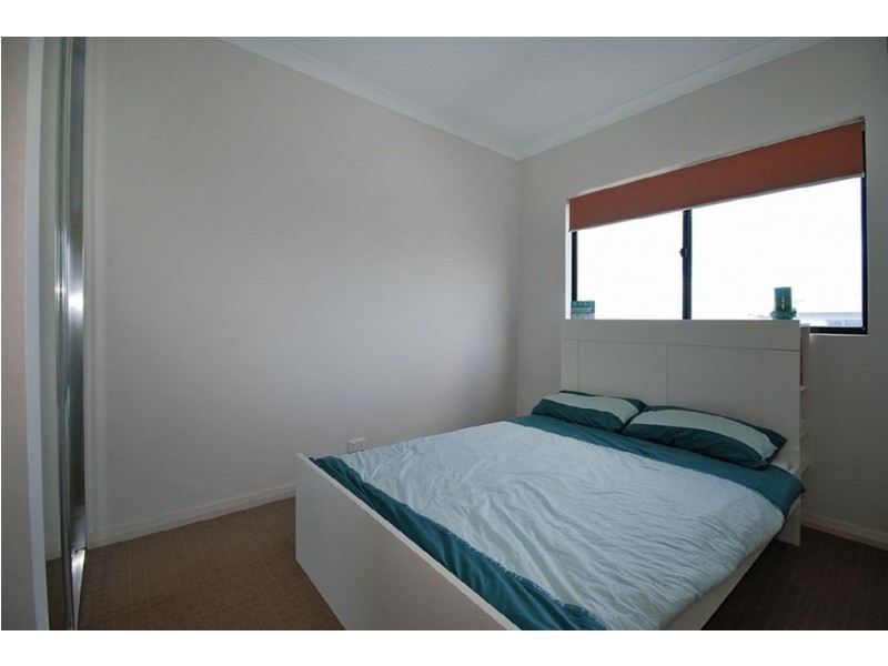 13/37 Piccadilly Circle, Joondalup WA 6027