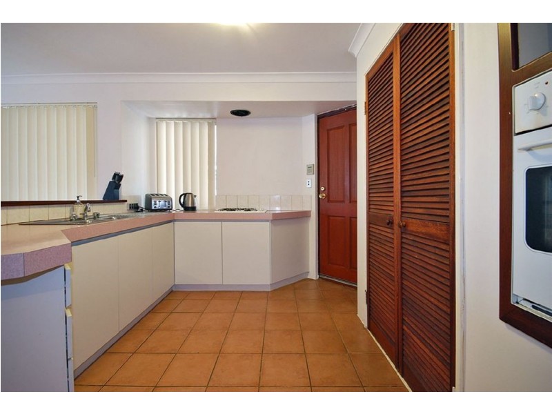 22 Frond Circuit, Banksia Grove WA 6031