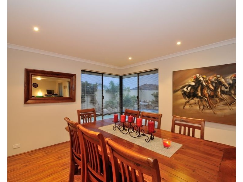 14 Bonita Way, Tapping WA 6065