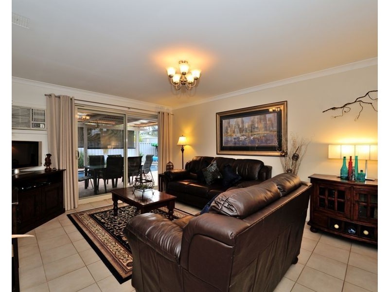 45 Monterey Drive, Woodvale WA 6026